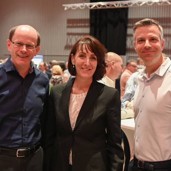 Im Austausch auch mit Bülachs Kreisgemeinden, hier die Kolegen Marcel Nötzli, Gemeindepräsident Winkel und Michael Biber, Kantonsrat und Gemeindepräsident Bachenbülach 